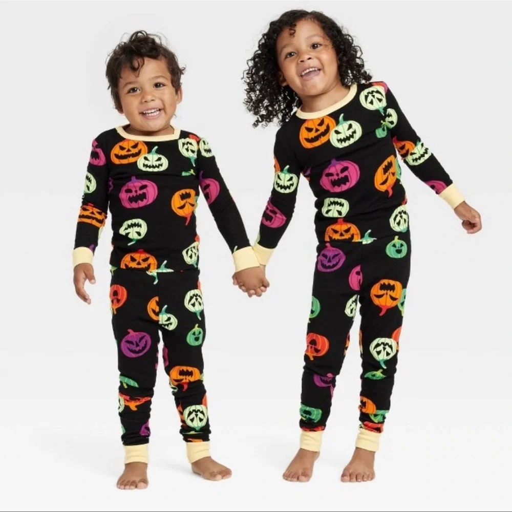 HYDE & EEK! HALLOWEEN PUMPKIN SNUG FIT PAJAMA SET - SIZE 2T (NEW WITH TAGS)